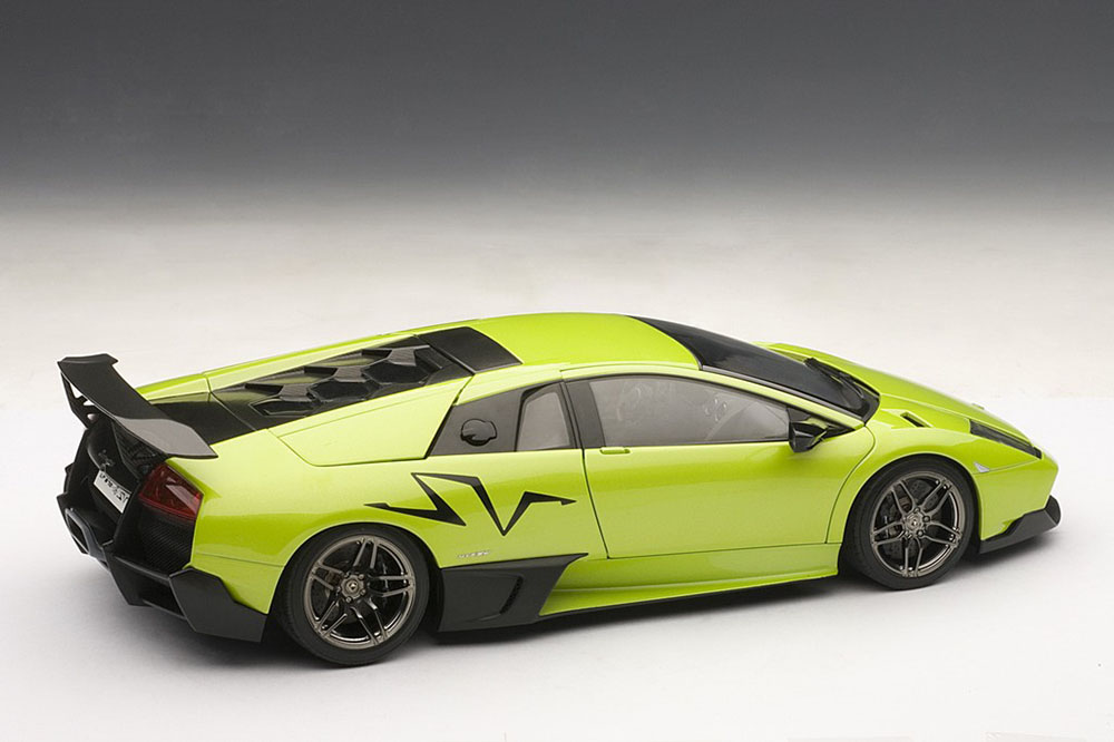 Lamborghini Murcielago lp670 4 SV Green